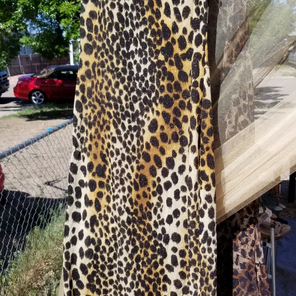 Cocktail type dress